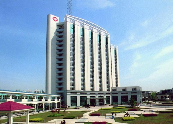 南京十強玻尿酸填充山根整形排名榜單介紹,全新價格表,誰讓你心動?