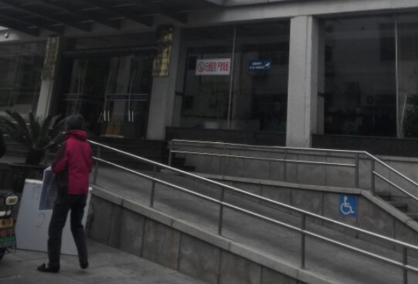 2024威海市立二院假體隆胸價格_假體隆胸恢復(fù)期是多久