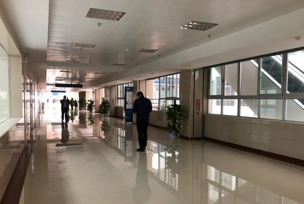 贛南醫(yī)學院第一附屬醫(yī)院激光眼科好嗎?全飛秒和半飛秒的區(qū)別