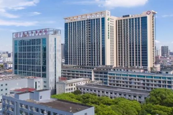 2024江西省口腔醫(yī)院矯正牙齒價格?矯正牙齒哪個醫(yī)生好