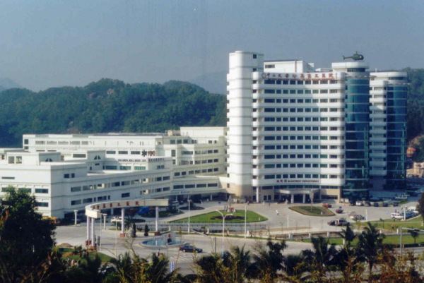 中山大學(xué)附屬第五醫(yī)院近視手術(shù)有后遺癥嗎?近視手術(shù)費(fèi)用