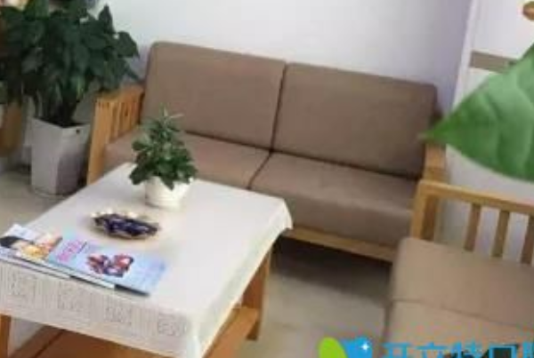 長沙科爾雅口腔醫(yī)院隱適美案例_專家介紹