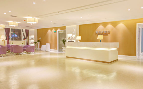 成都達(dá)拉斯醫(yī)療美容玻尿酸填充面部怎么樣?收費(fèi)多少?案例欣賞&技術(shù)水準(zhǔn)