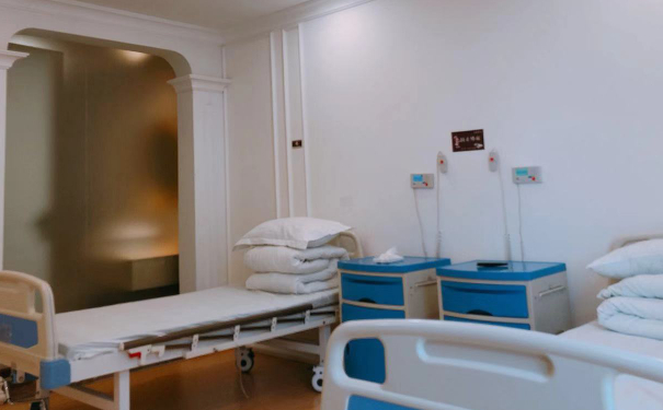 吉林市中妍整形美容醫(yī)院玻尿酸全臉填充技術(shù)評(píng)價(jià)怎么樣?術(shù)后案例&價(jià)格表