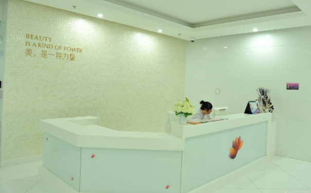 常州美萊醫(yī)療美容醫(yī)院玻尿酸整形填充術(shù)后半年案例曝光|技術(shù)特色怎么樣?收費標準