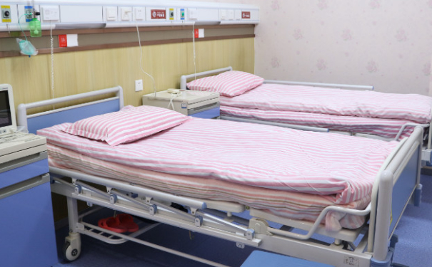 成都萊瑞拉醫(yī)療美容頭發(fā)種植術后三個月案例揭秘|技術風格怎么樣?多少錢？