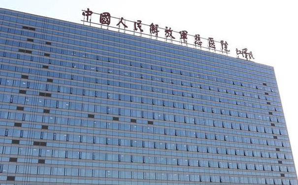 中國人民解放軍總醫(yī)院第一醫(yī)學(xué)中心靳睿膠原蛋白豐淚溝技術(shù)怎么樣?口碑反饋