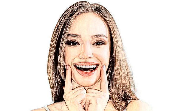 大連醫(yī)科大學(xué)附屬第一醫(yī)院王博牙齒整形求美案例&技術(shù)怎么樣?